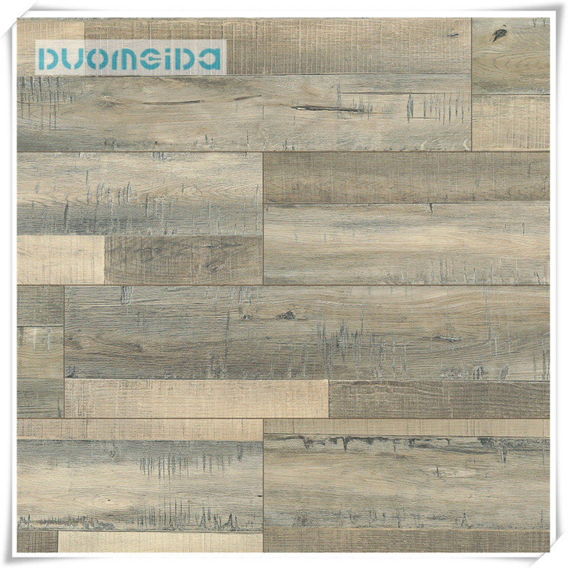 真正的木材看SPC乙烯基地板