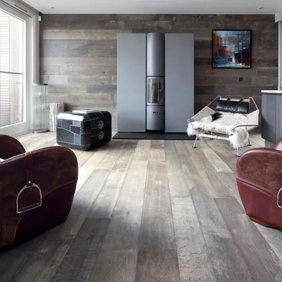 WPC乙烯基地板，单击系统